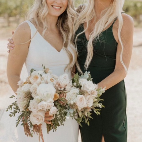 Bridesmaid gown.  Great for any occasion.  Hunter Green.  Size 2 - Picture 8 of 9